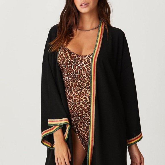 Jen’s pirate booty kimono - Picture 4 of 5